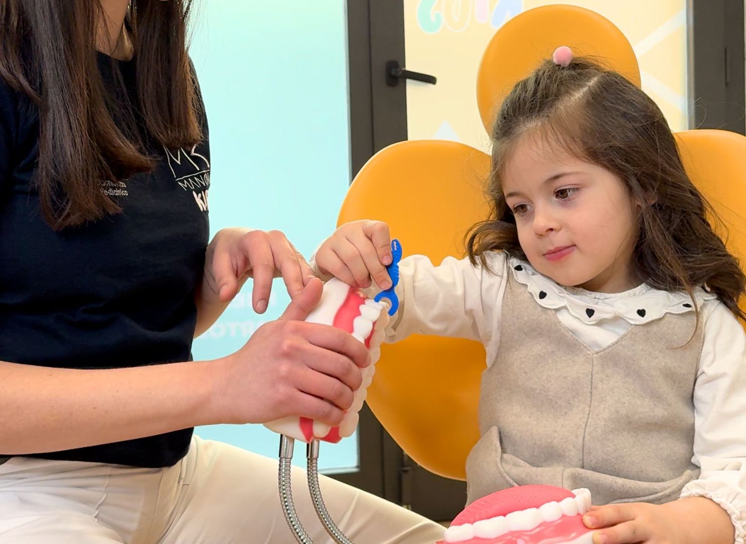 Home 4 odontoiatria pediatrica a Milano