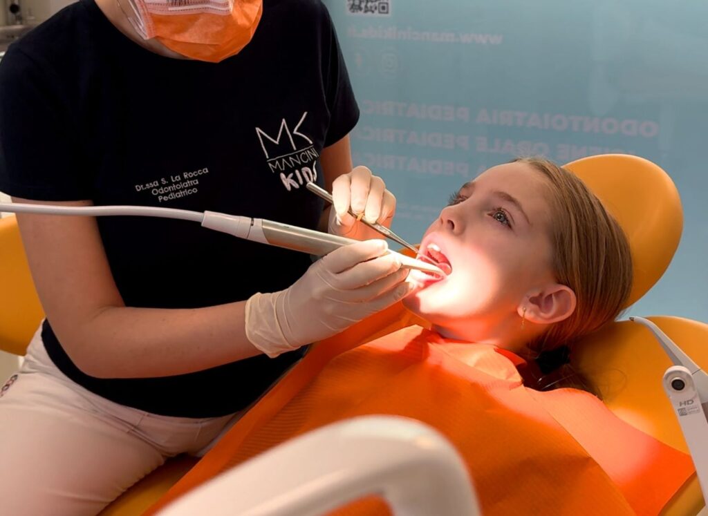 Come prevenire e trattare la carie nei bambini 1 Prevenire la carie nei bambini